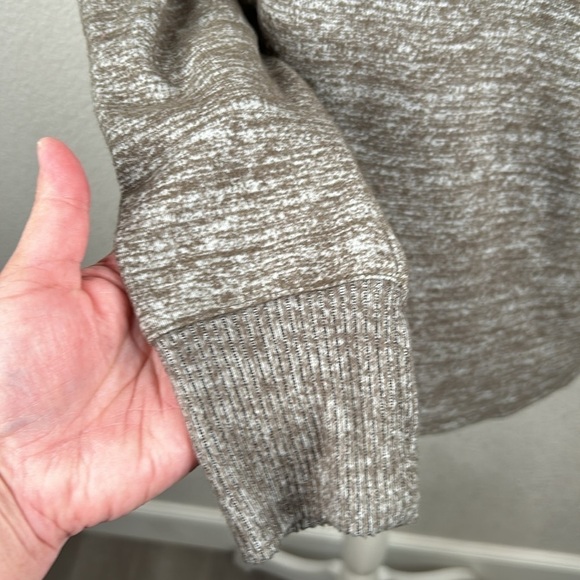 Gap Green & White Space Dye Super Soft Crewneck Long Sleeve Top Size Small - Picture 3 of 7